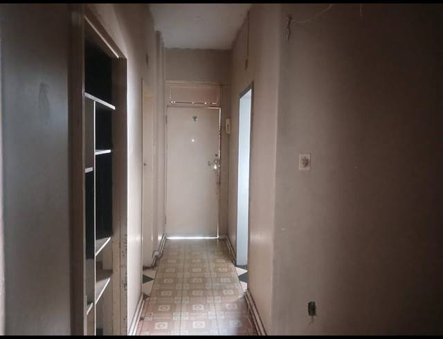 3 BEDROOM APARTMENT FOR SALE IN HILLBROW